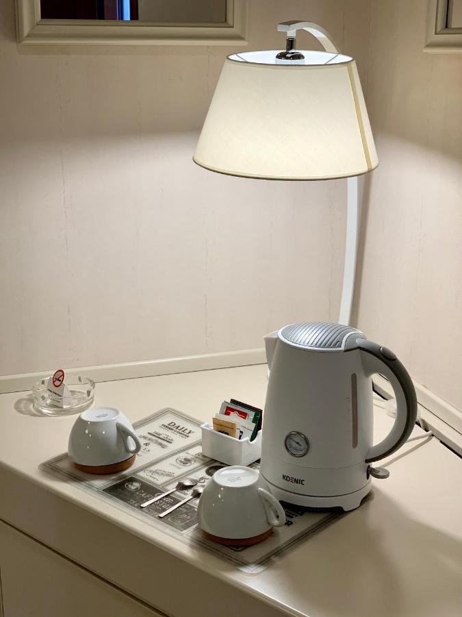 Hotel La Pace 산마우로토리네세 외부 사진